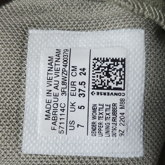 WOMENS ALL STAR CHUCK TAYLOR CONVERSE  LUGGED HIGH TOPS SIZE 7 PLATFORM SHOES - Picture 11 of 12